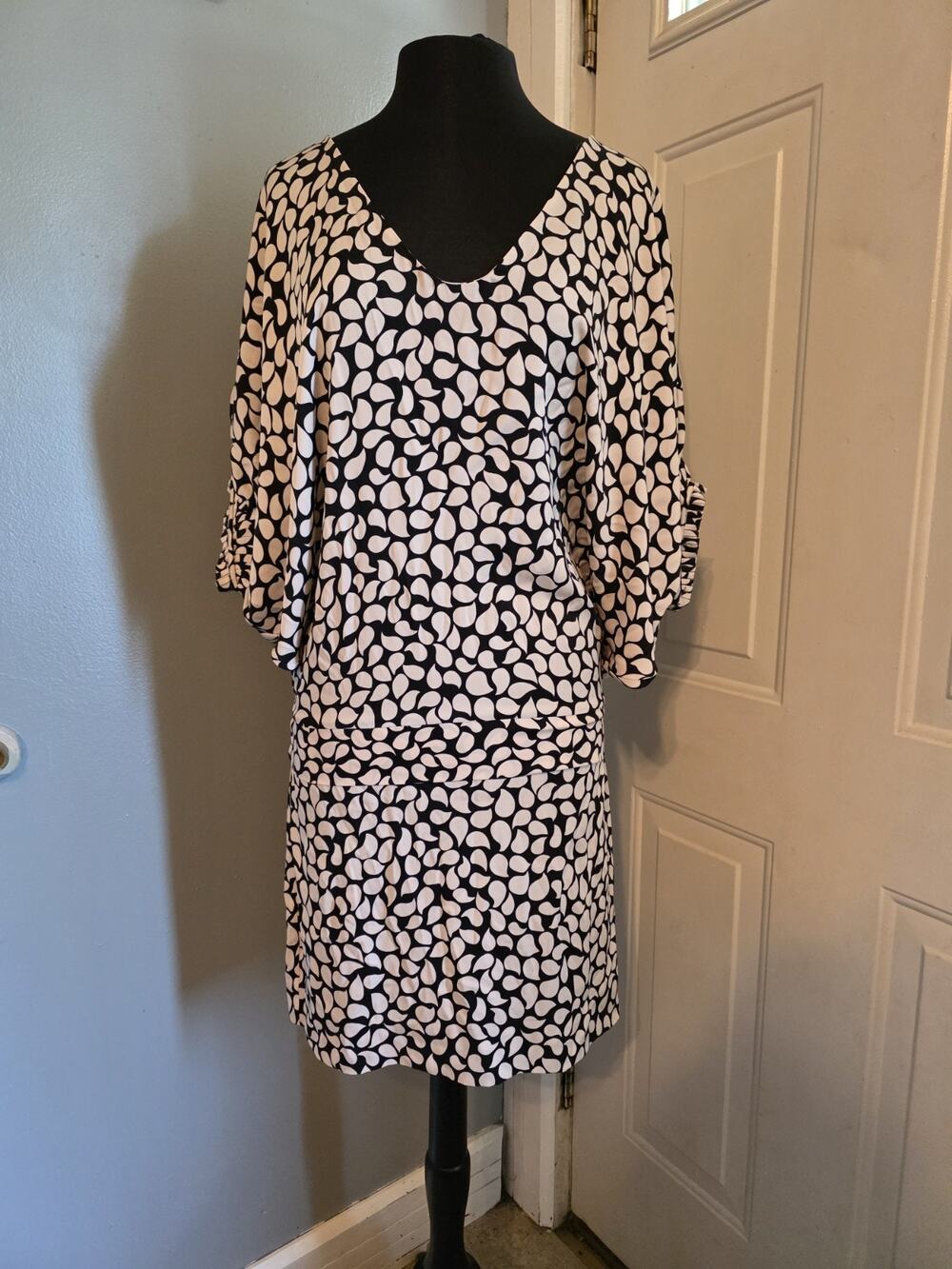 Diane Von Furstenberg Edna Paisley Dot Silk Dress Drop Waist Dolman Sleeve 10